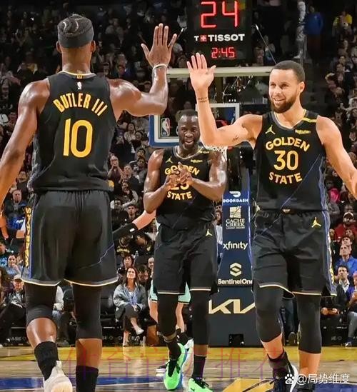 8人得分上双 勇士击败黄蜂