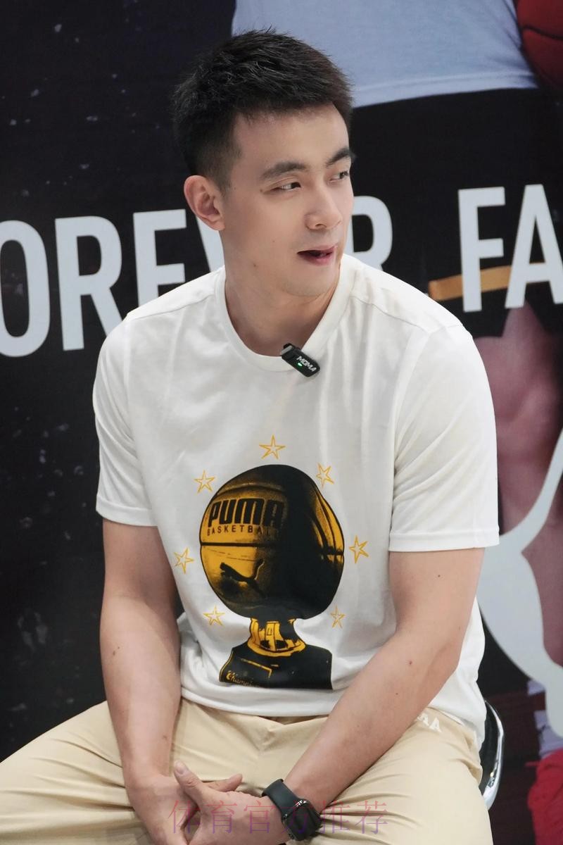 辽宁男篮社媒分享赵继伟训练图集:赵继伟体测通过 辽宁男篮社媒分享赵继伟训练图集:赵继伟体测通过