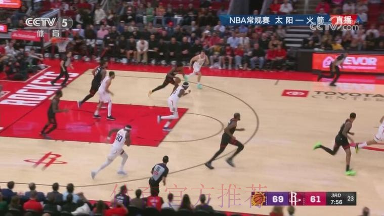 阿门发动快速反击 杜兰特跟进单臂暴扣 阿门发动快速反击 杜兰特跟进单臂暴扣